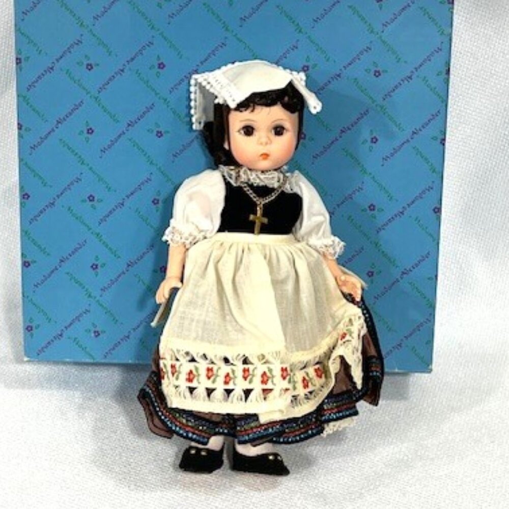 Madame Alexander restrung 8" Italy/Italian doll.